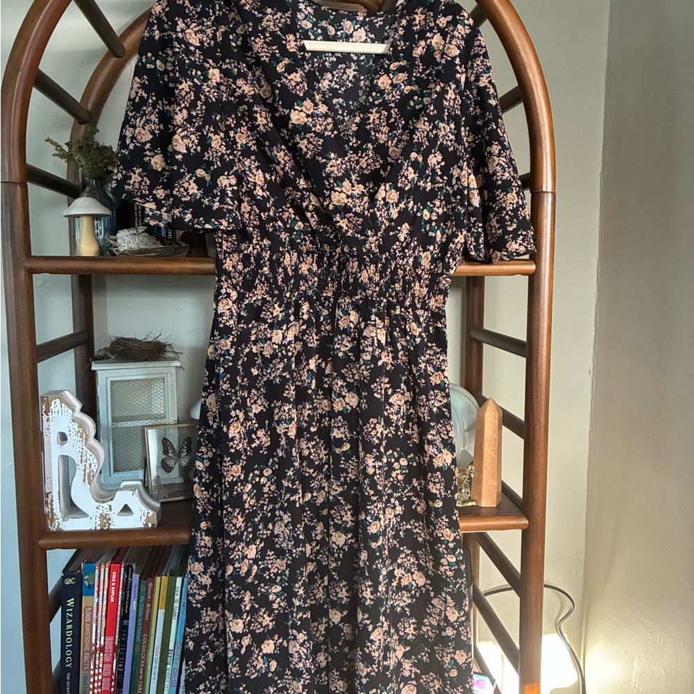 Elegant Floral Long | flowy Sleeve Dress